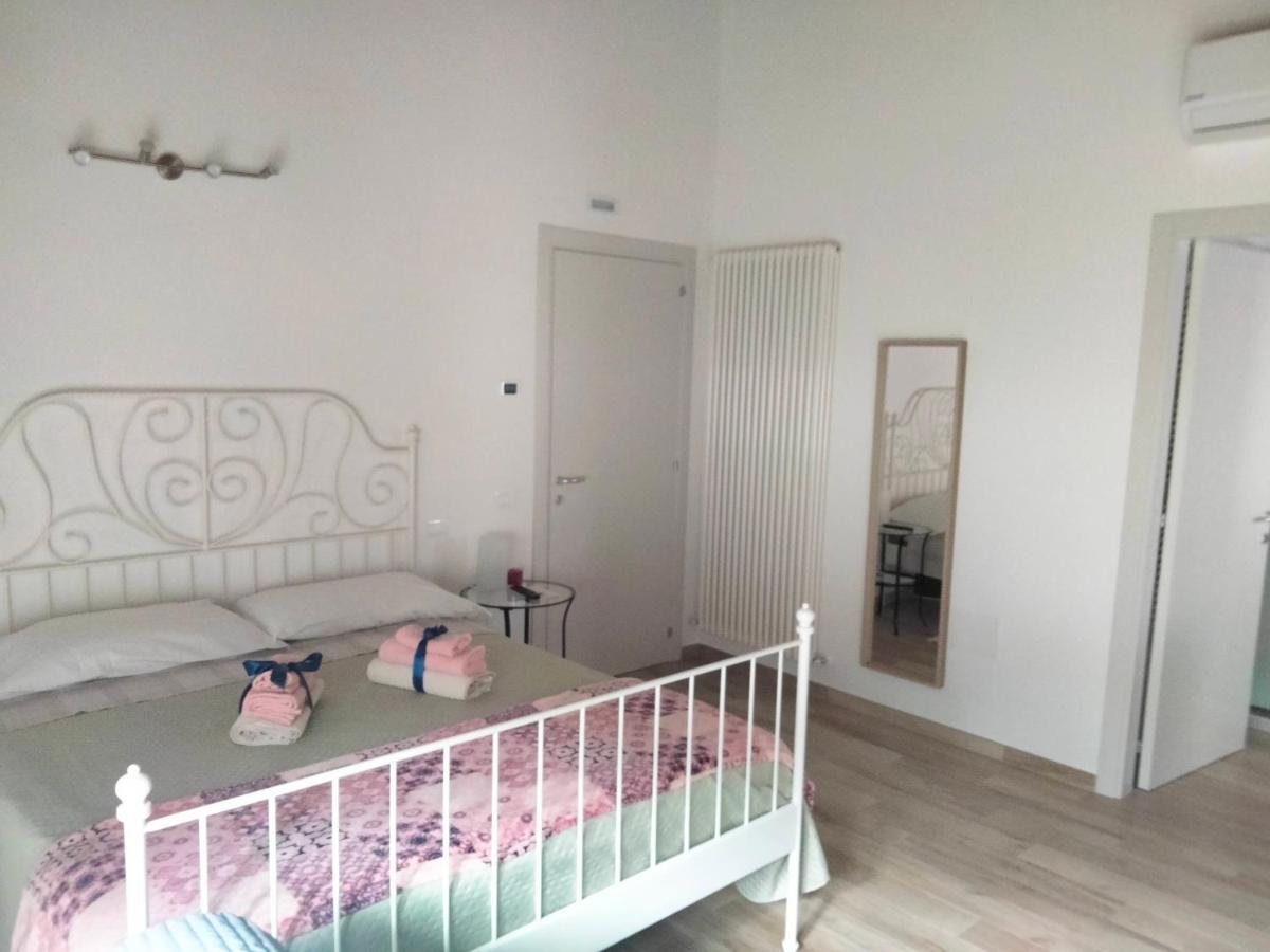 B&B La Casa Di Giuliana Cermignano Екстериор снимка